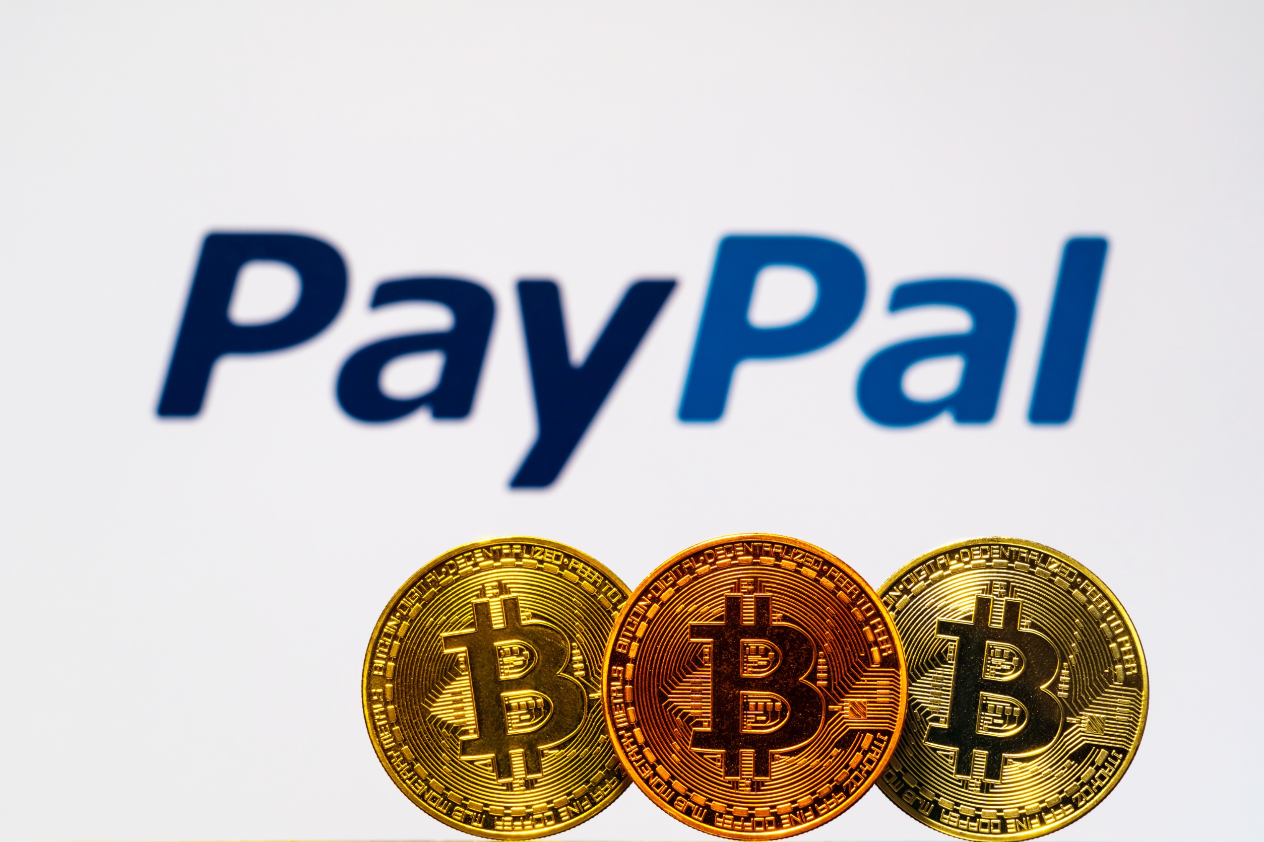 PayPal lanzó su propia criptomoneda para competir con otras empresas