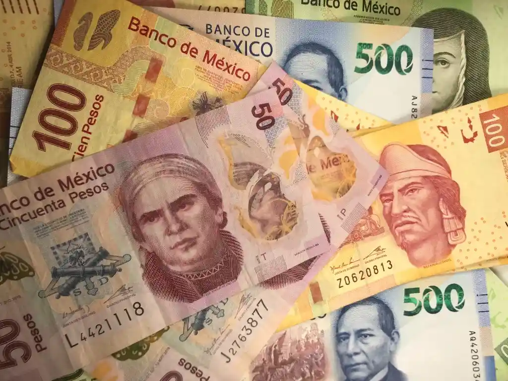 Pesos mexicanos