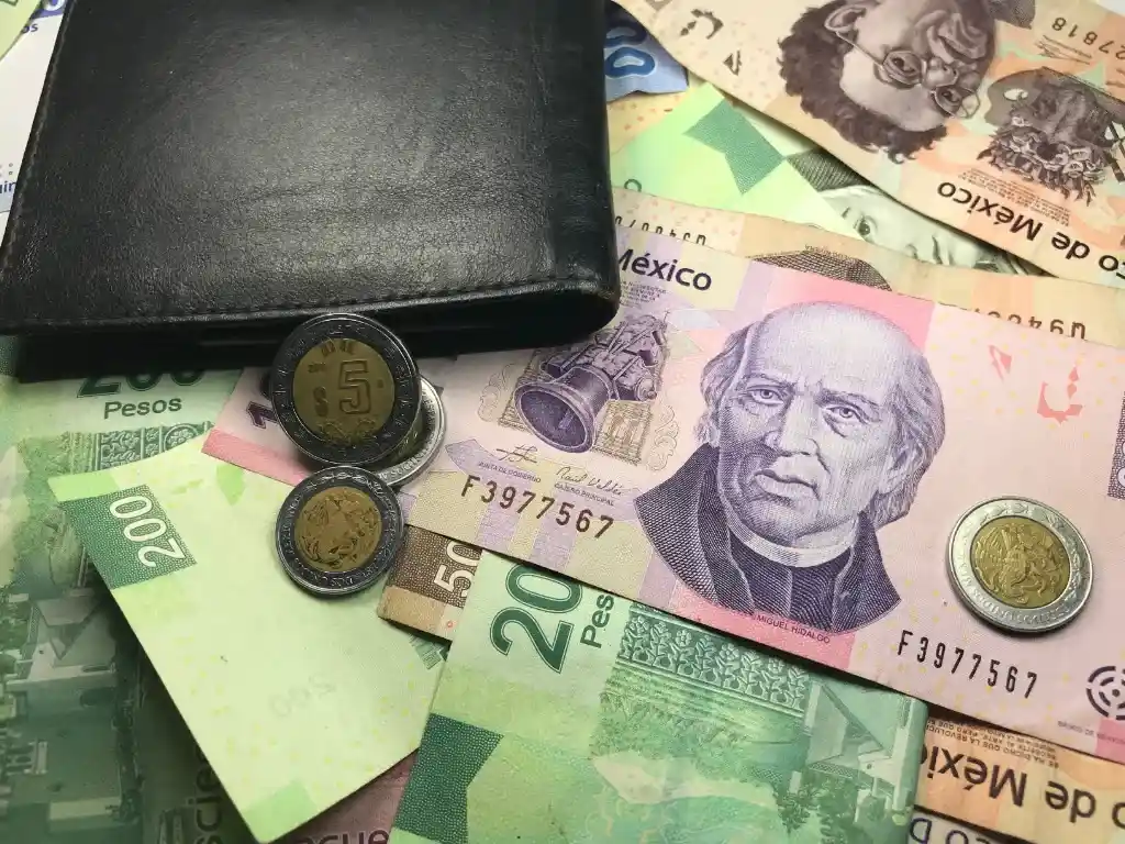 Billetes de pesos mexicanos