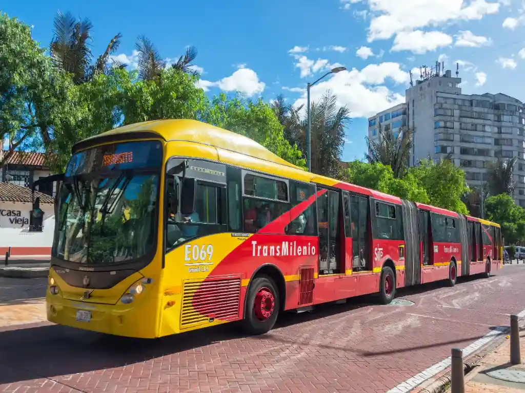 Bus de transporte en Colombia