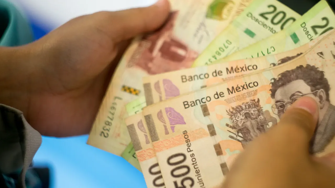 Dinero de México