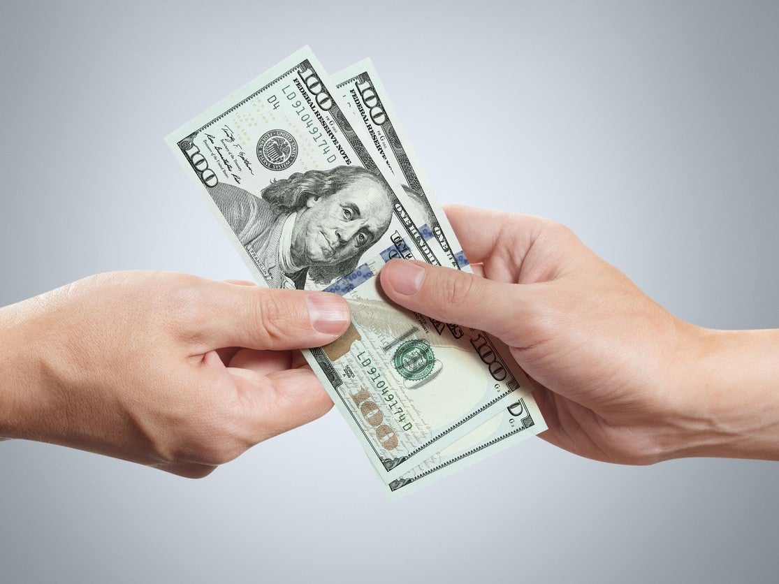 ¿Conviene más el plazo fijo o comprar dólares en 2025?